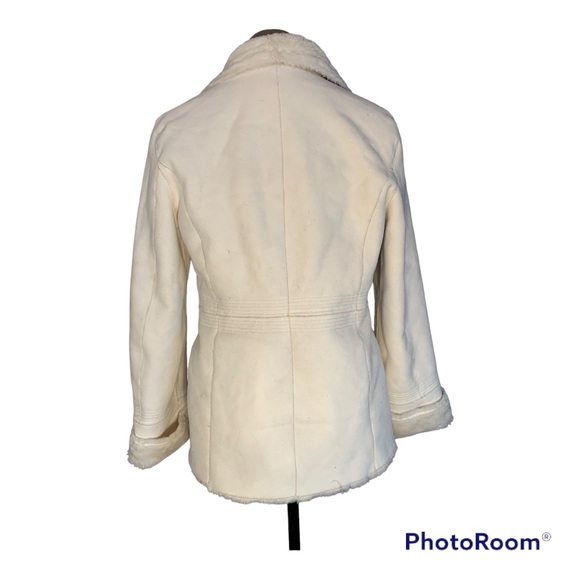 White house black market, cream Faux fur, suede look coat. Size S - Picture 3 of 9